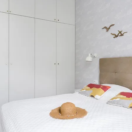 Sanhaus Apartments - Mera - Apartament Z Balkonem, Parkingiem I Klimatyzacja Przy Plazy Sopot